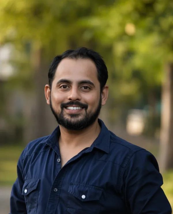 Saim Momin — Co-Founder & Business Head