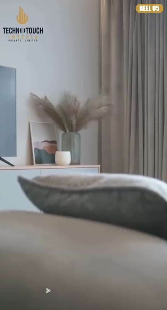TechnoTouch Interio reel
